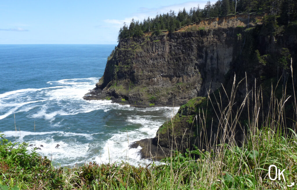 Cape Meares State Scenic Viewpoint hiking trail loop | Ok Which Way